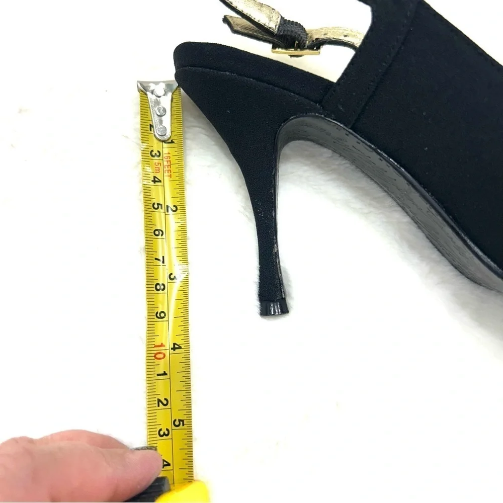 Beverly Feldman used heels crepe